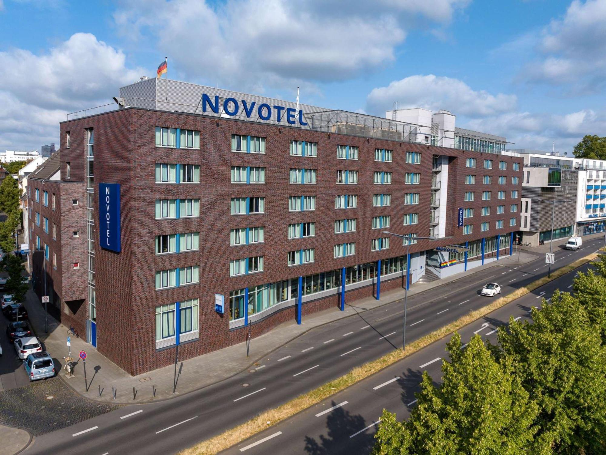 NOVOTEL KOELN CITY КЁЛЬН